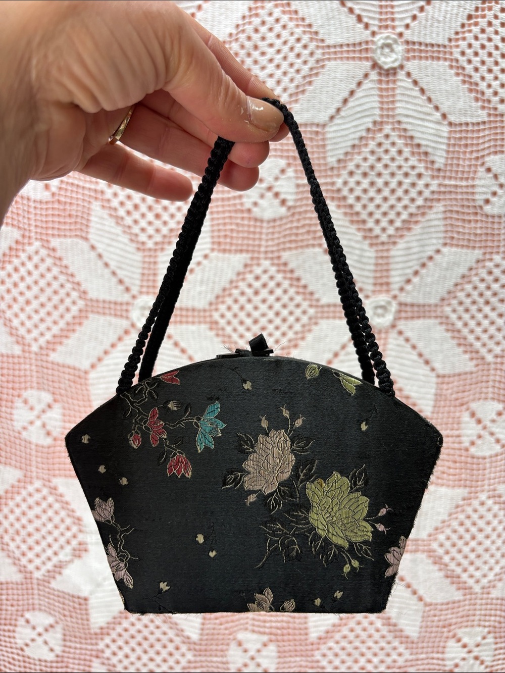 Vintage Black Floral Brocade Vanity Purse - Picture 3 of 11